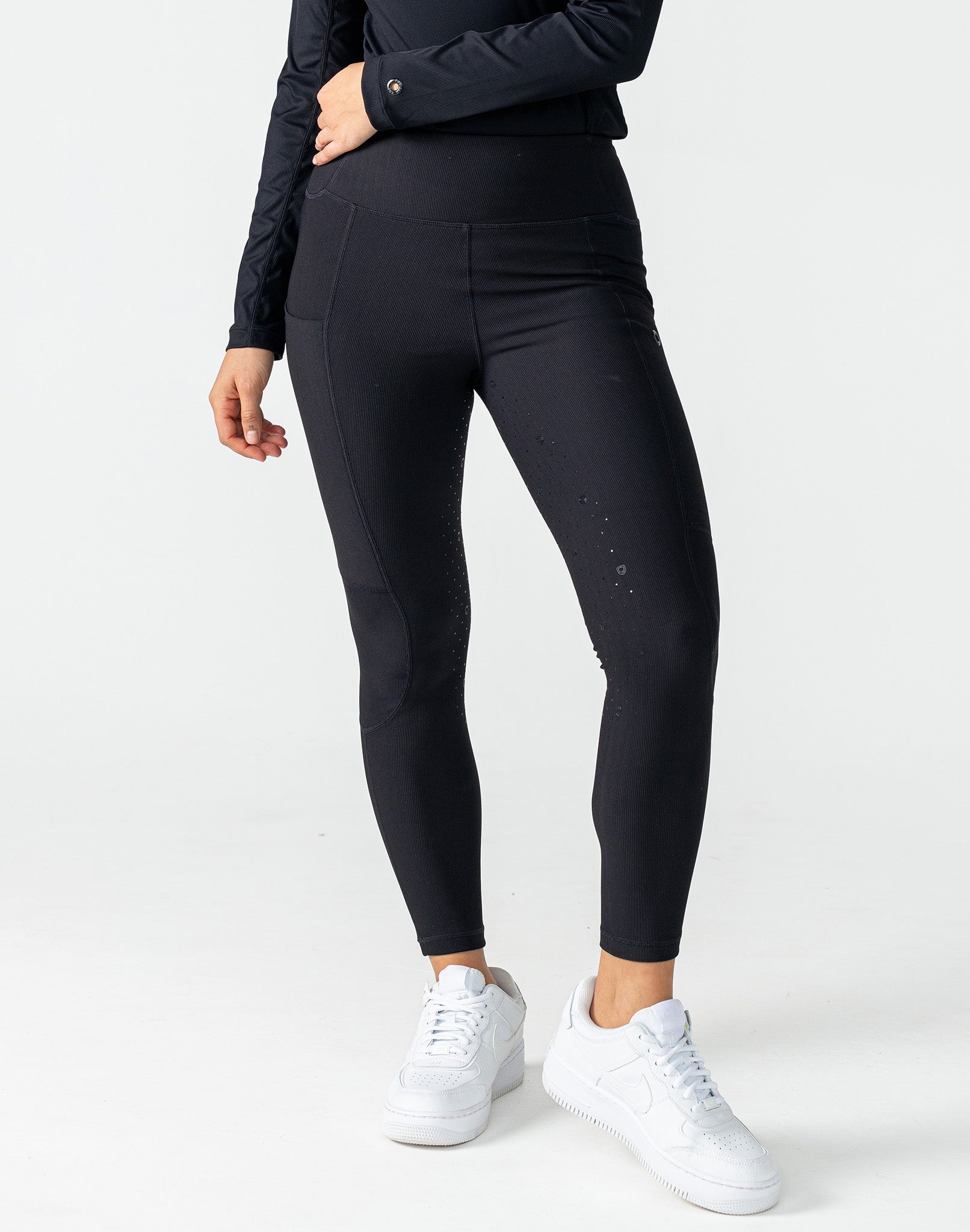 blankclothing.com.au - What is a TREGGING? Treggings are leggings