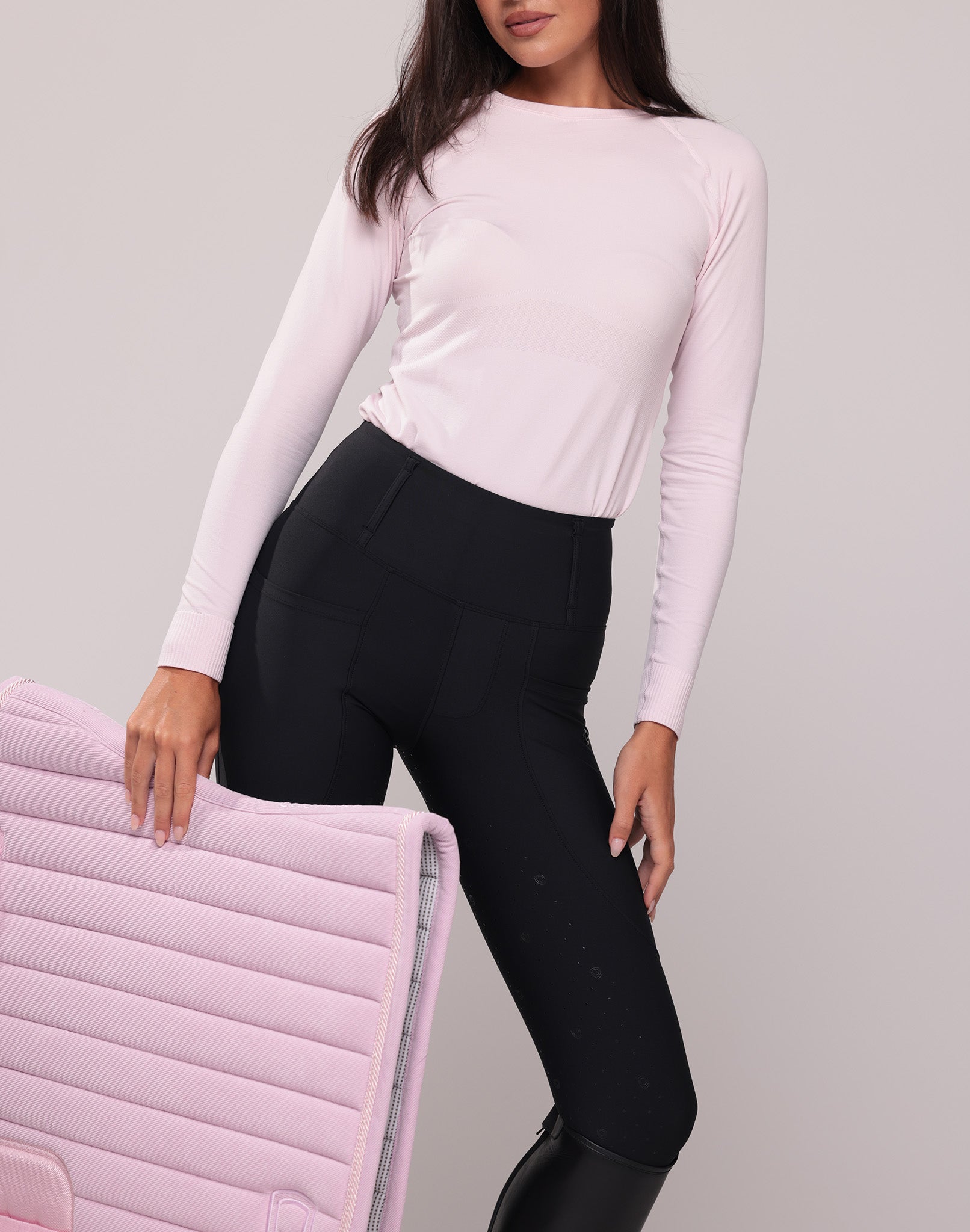 Ela Seamless Long Sleeve - Light Pink